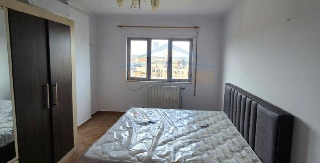 Qera , Apartament 1+1 , Rruga e kavajes..