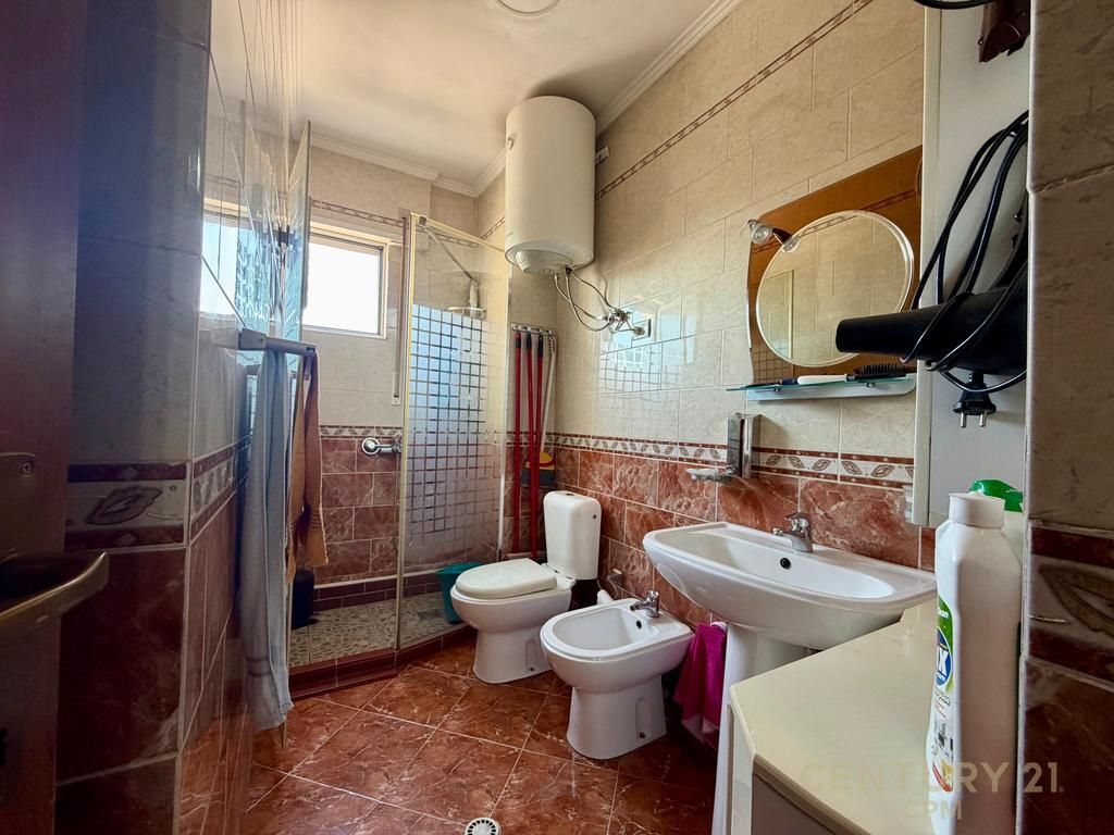 APARTAMT 2+1 FOR SALE AT THE PARIS COMMUNE!