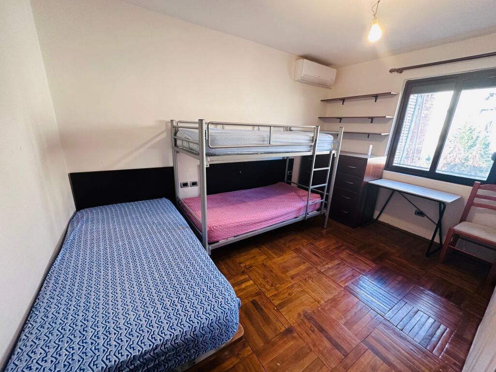 Jepet Me Qera Apartament 1+1+1 Ballkon