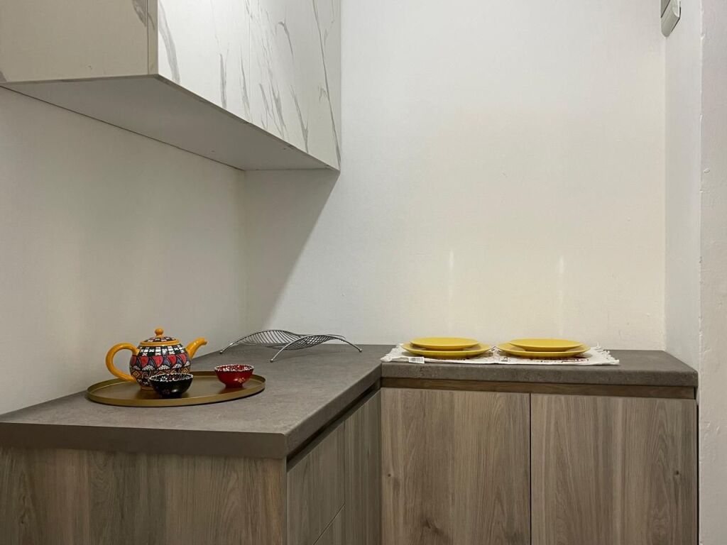 Rent | Ambjent Biznesi | Rruga Myslym Shyri | 430 €/month