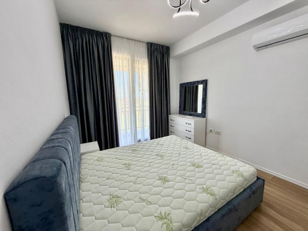 Ap me qera 1+1+post park te Urban Gate Astir