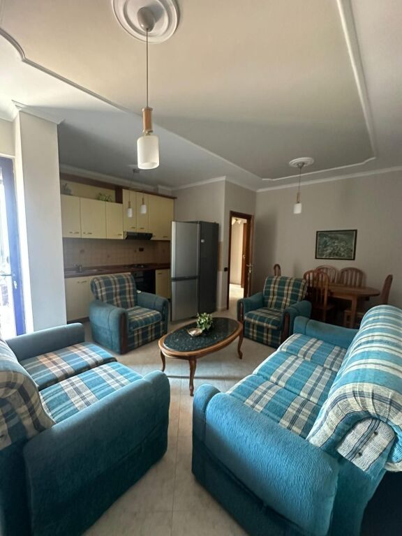 2 apartamente ne Golem