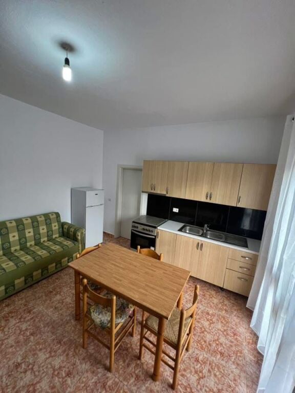 🏡 Apartment 2+1 near the Palace with Arrows, Tirana