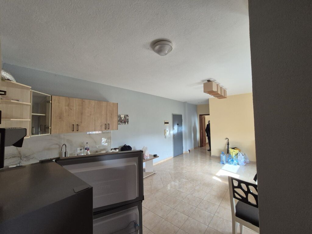 Qera | Apartament 2 + 1 | Brryli | 700 €/muaj