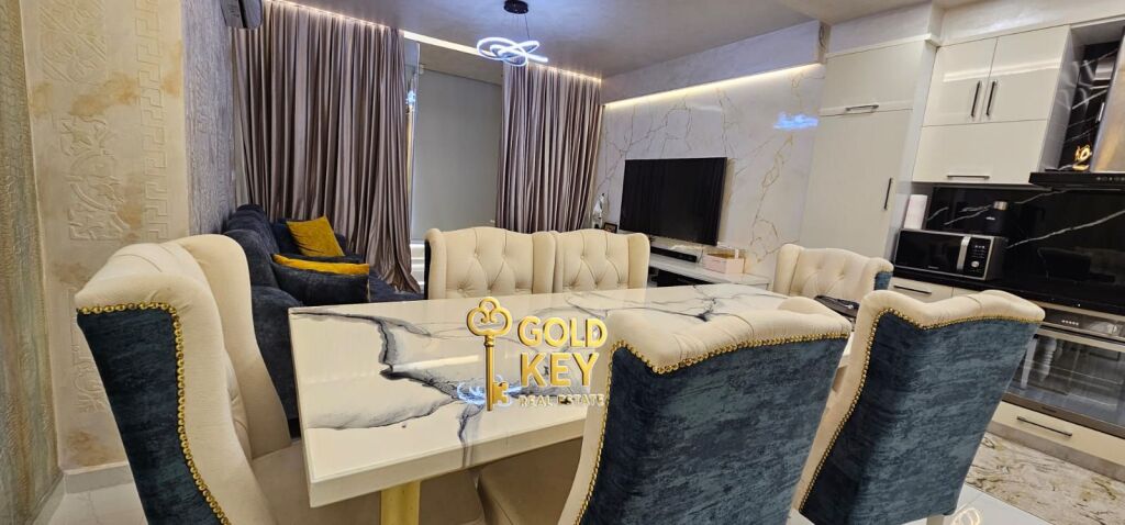 SHITET APARTAMENT LUXURY 2+1+ BALLKON PLAZH DURRES