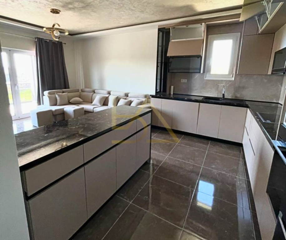 Jepet me Qira Apartament  – Rashbull, Durrës