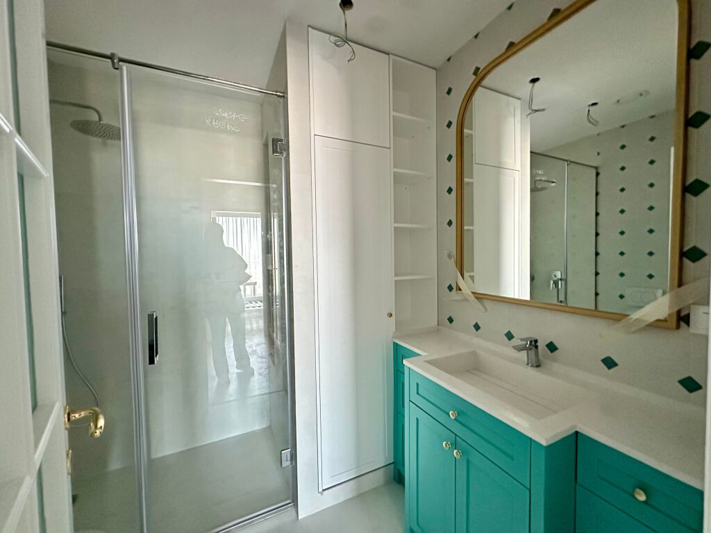 Qera, Apartament 2+1+2, Rruga e Elbasanit, DownTown On