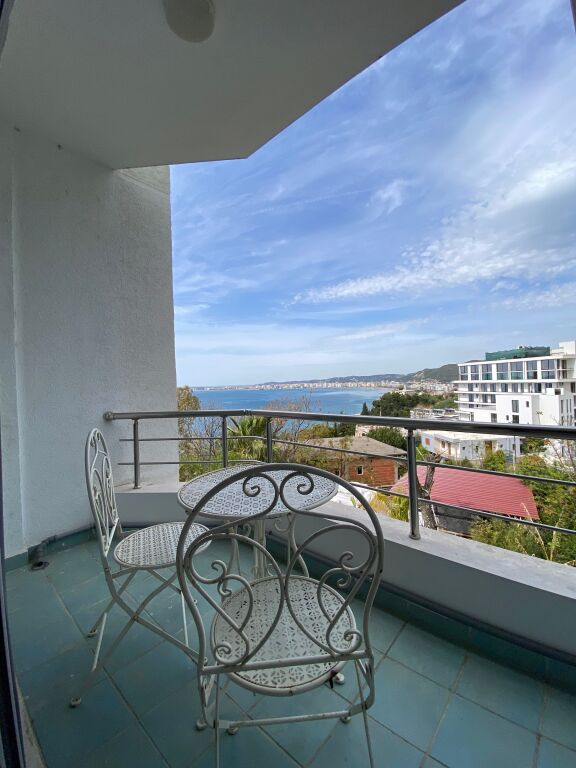 Vlora | Acqua Fredda. Affitto a lungo termine, appartamento 1+1 con vista mare.