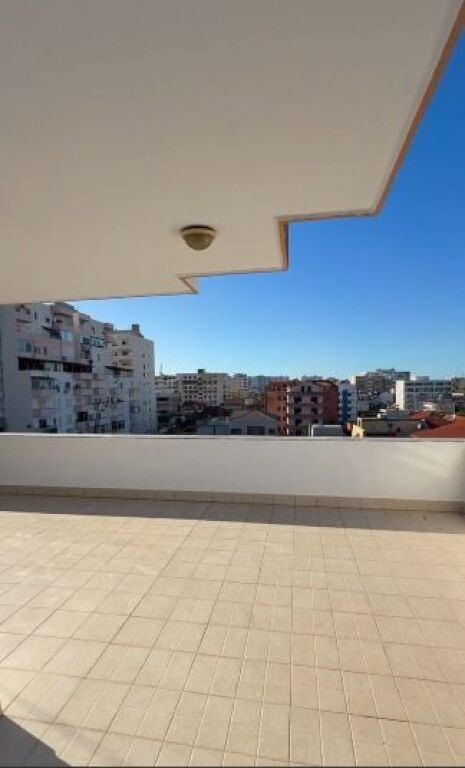 🏡 APARTAMENT NË SHITJE 2+1+VERAND MUNDESI PER 3+1 PLAZH DURRES