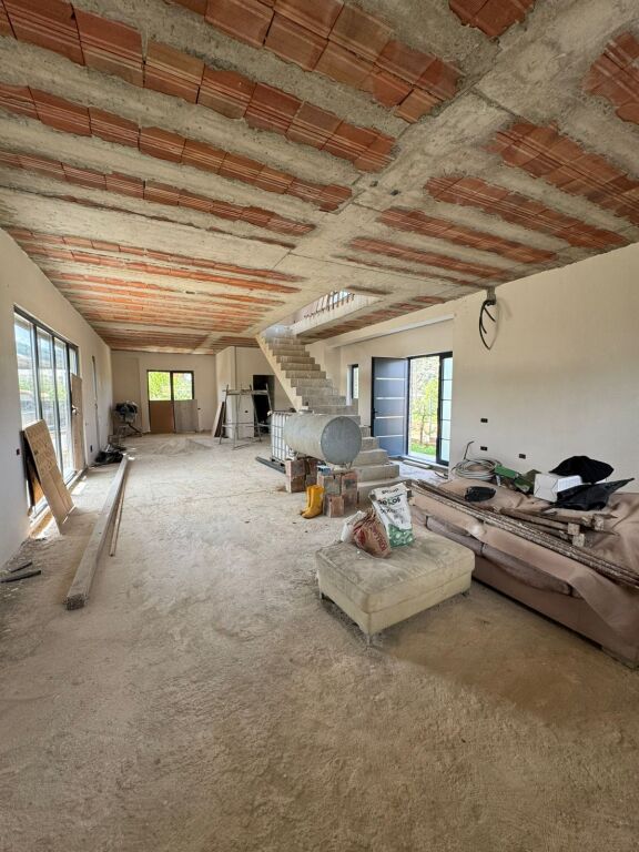 BUSINESS PREMISES FOR RENT 250M2 TEG