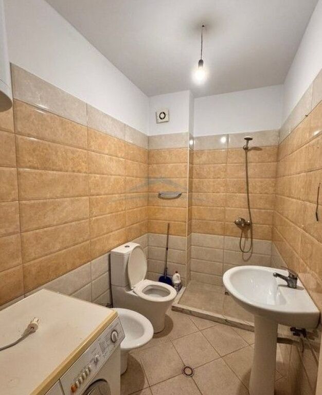 Qera , Apartament 2+1 , Unaza e Re , Tirane