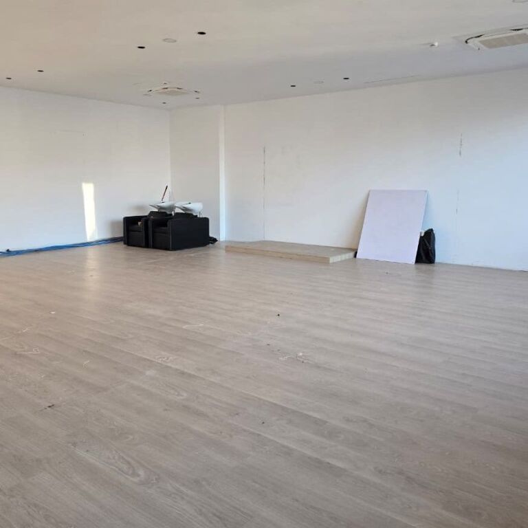 📣 Zyrë me Qira – Kompleksi Delijorgji, Tiranë 🔥