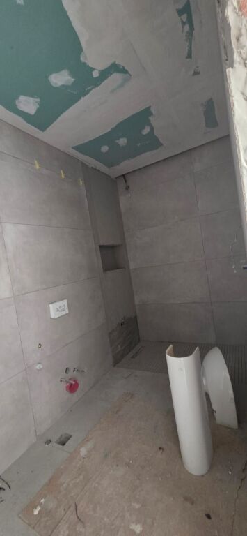 Apartament në shitje 1+1 Shkolla e Kuqe