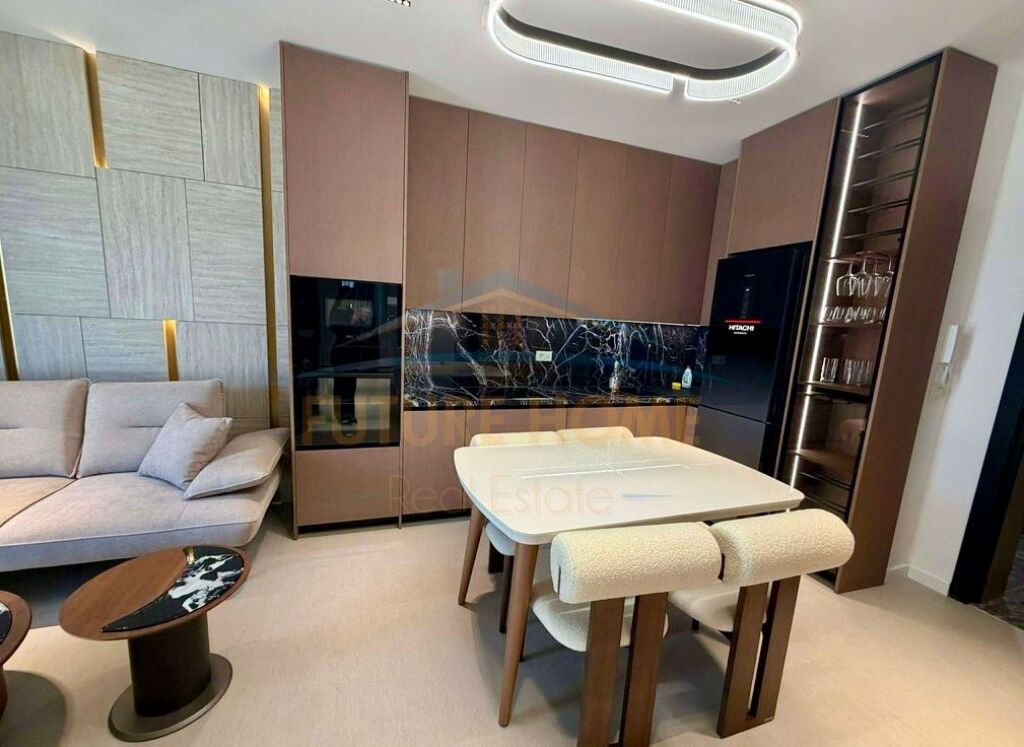 Affitto, Appartamento 2+1 + Posto Auto, Golden Tower, Via Mine Peza