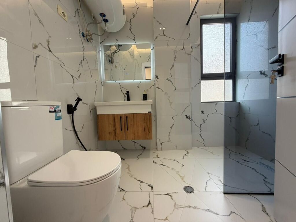 Apartament 2+1+2 per shitje tek Ish-Parku perball Delijorgjit.