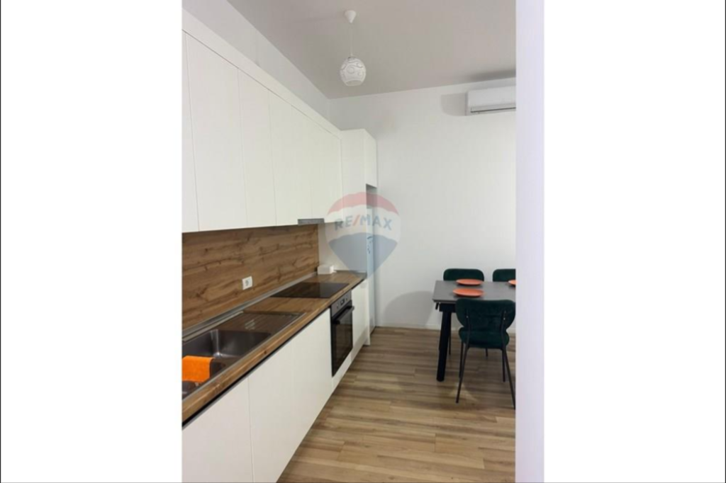 Appartamento in affitto 1+1 ad Astir