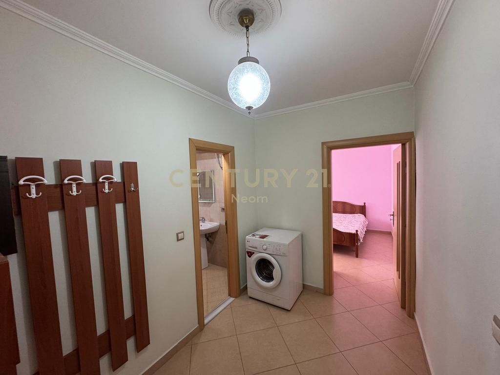 AFFITTASI APPARTAMENTO 1+1 VICINO A DELIJORGJI!