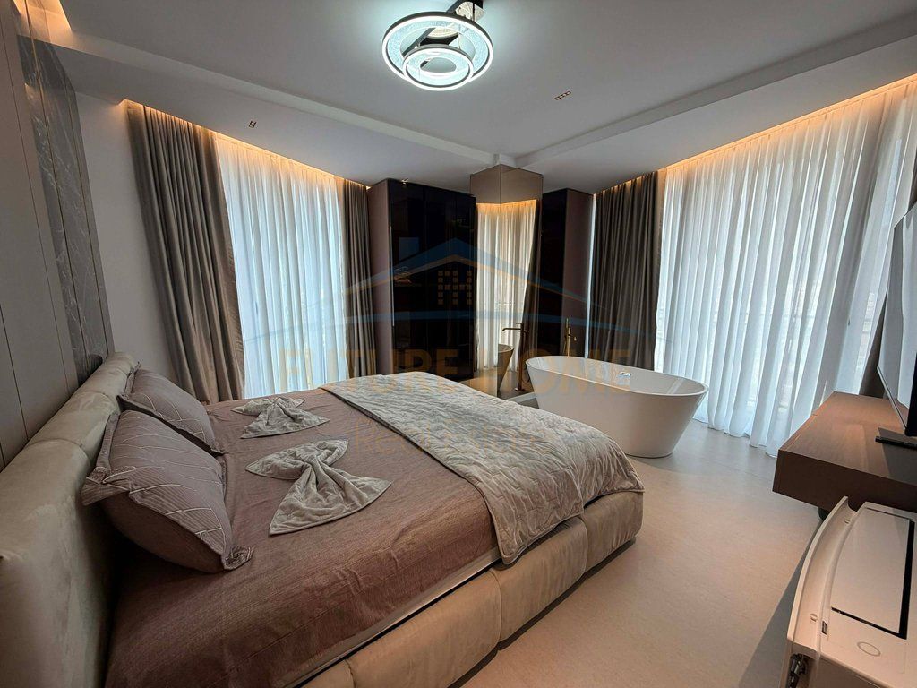 Qera, Apartament 2+1+Post Parkimi, Golden Tower, Rruga Mine Peza