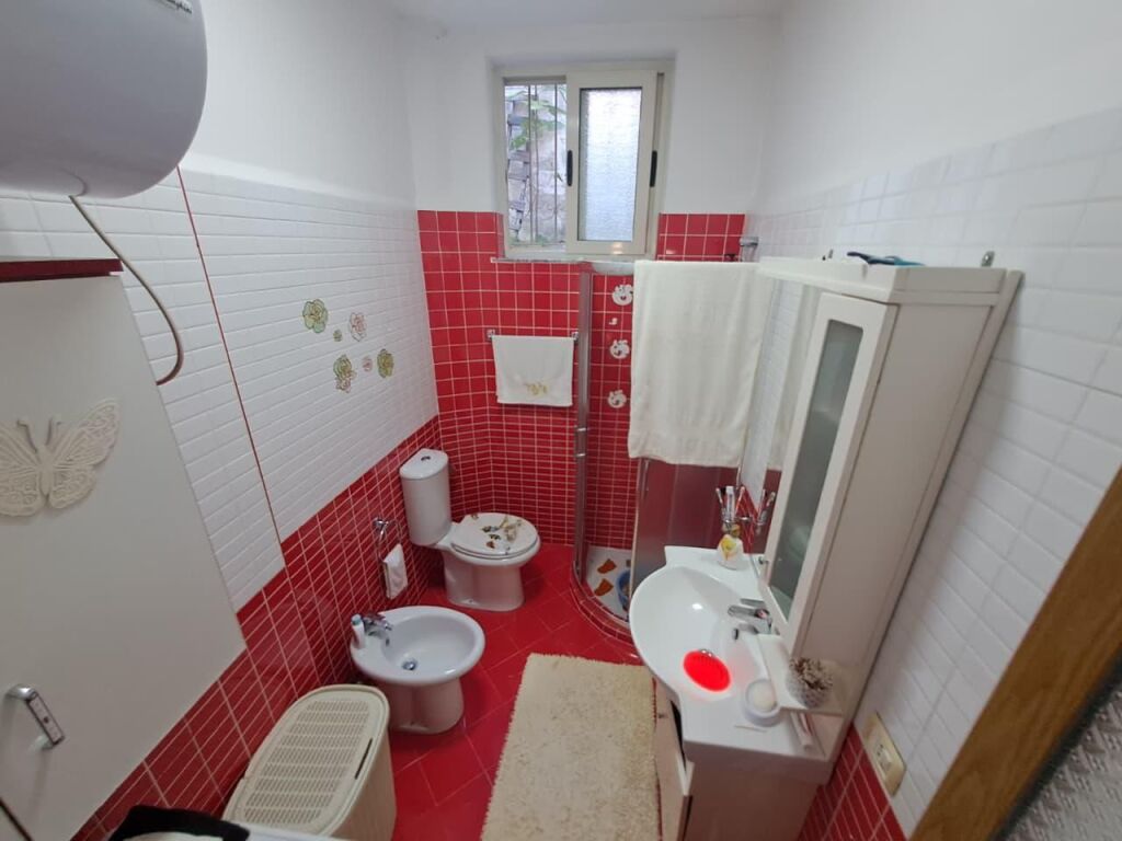 🏡 SHITET VILE 2 KATE – SEFER EFENDIU GJYKATA DURRES