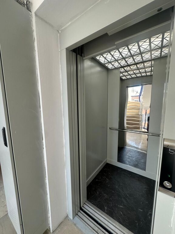 2 apartamente ne Golem