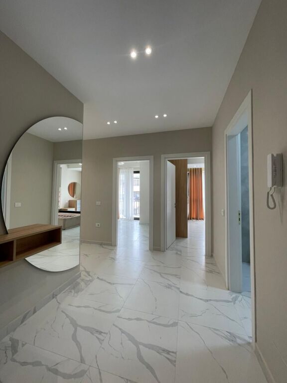 Apartament 2+1+ verande per shitje te Urban Gate