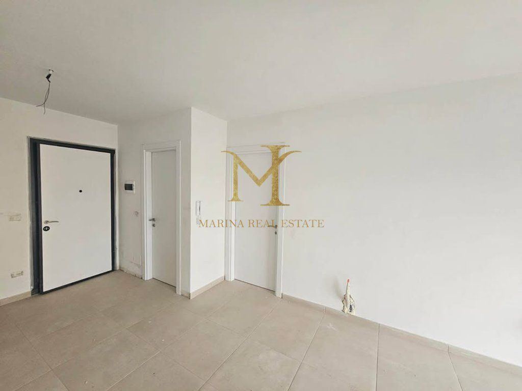 Vendesi in vendita appartamento 1+1 presso Adriatic Garden Residence, Golem