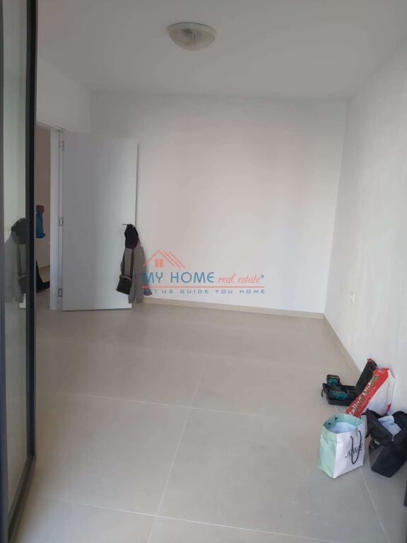 Zyre me qera tek Kompleksi Zirkon ne Tirane