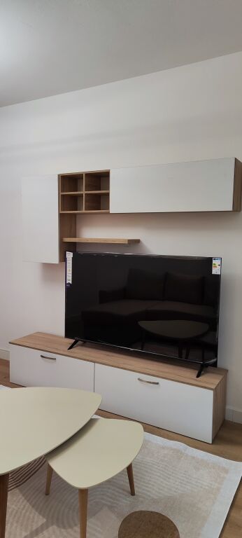 Apartament me qera 1+1 te c islam Alla Myslym