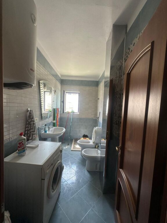 2 apartamente ne Golem