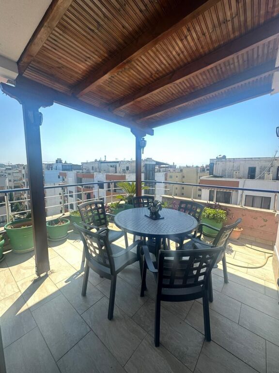 2 apartamente ne Golem