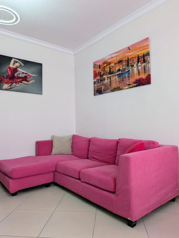 Studio apartment for rent 40 meters Kavajes street 450 eu
