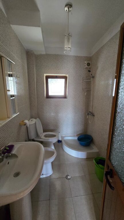 Apartment 1+1 for sale Ali Demi in Tirana