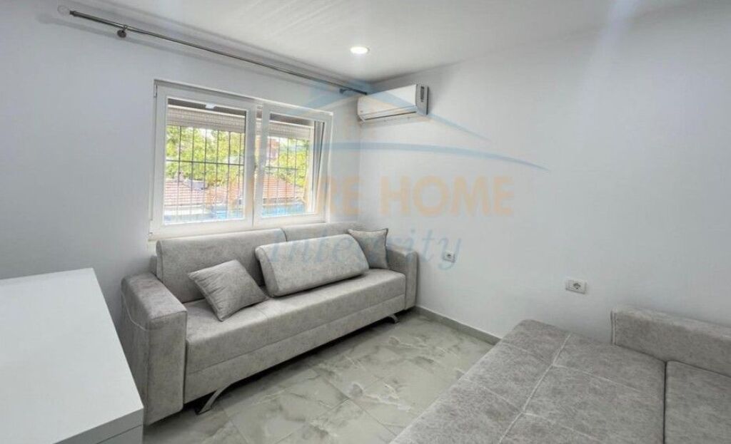 Qera, Apartament 2+1, Oxhaku, Tiranë.