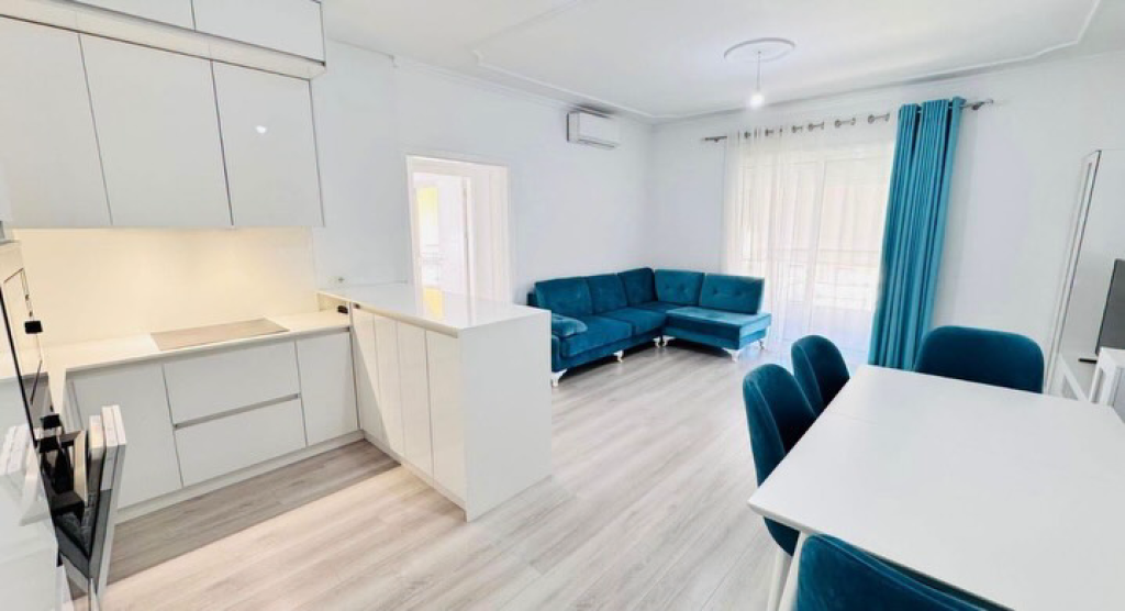 21 DHJETORI, pas INXHINIERISE SE NDERTIMIT, A shesim apartament 2+1+2 me garazhd