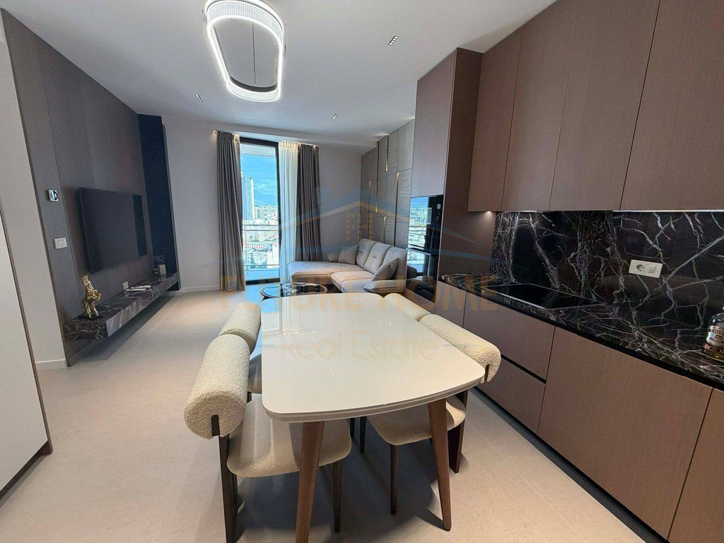 Affitto, Appartamento 2+1 + Posto Auto, Golden Tower, Via Mine Peza