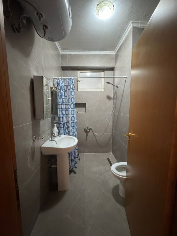 Opportunity Zogu I Zi For Rent 2+1+2