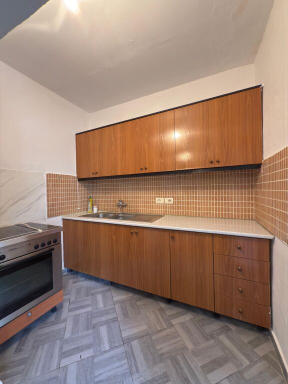 🏠 SHITET – Apartament 1+1 | Irfan Tomini (pranë Big Market)