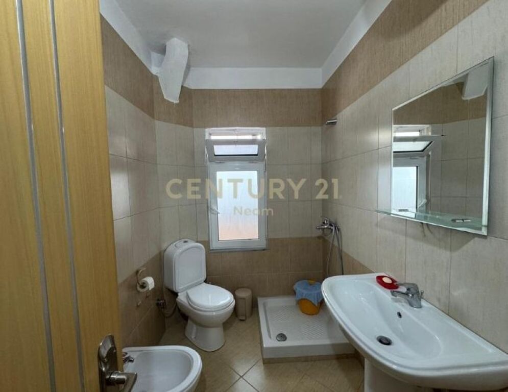 JEPET ME QERA APARTAMENT 1+1