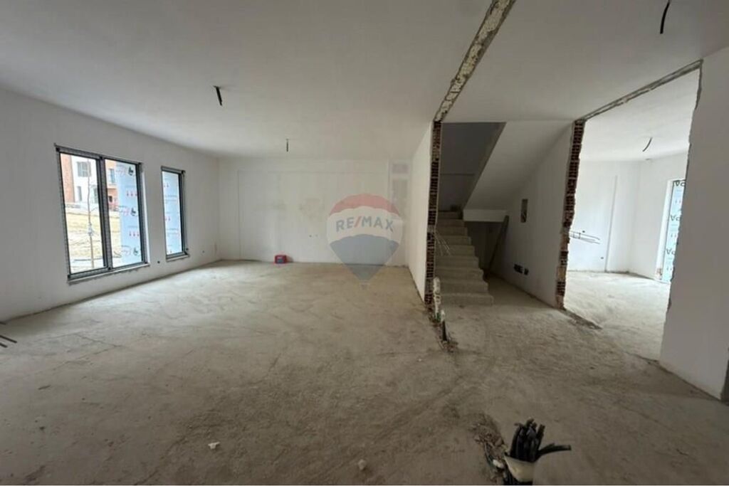 DUPLEX PER SHITJE,PICADILLY RESIDENCE TEG