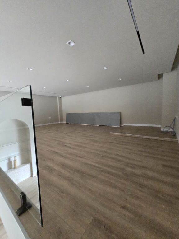 Shop for rent in Delijorgji