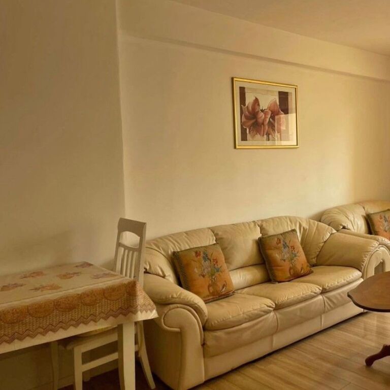 ✨ Shitet Apartament 3+1+2 – Rruga 5 Maji 🏡