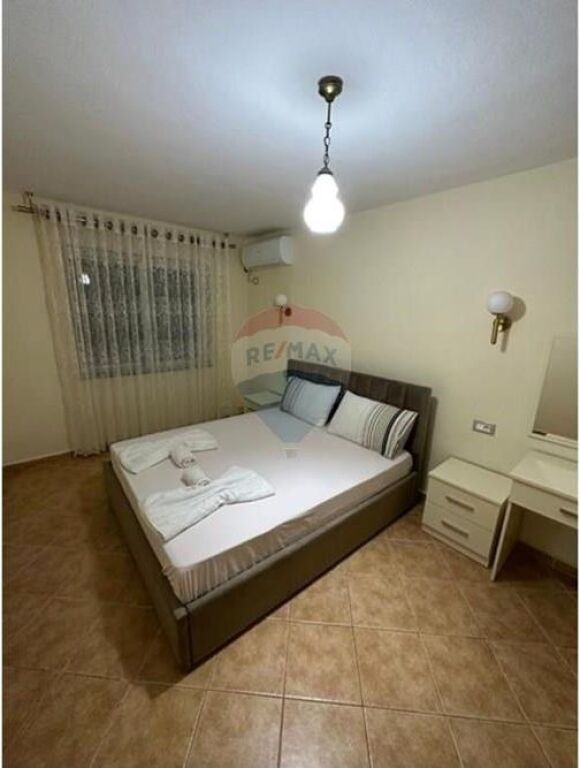 BRRYLI, JAPIM ME QIRA APARTAMENT 2+1