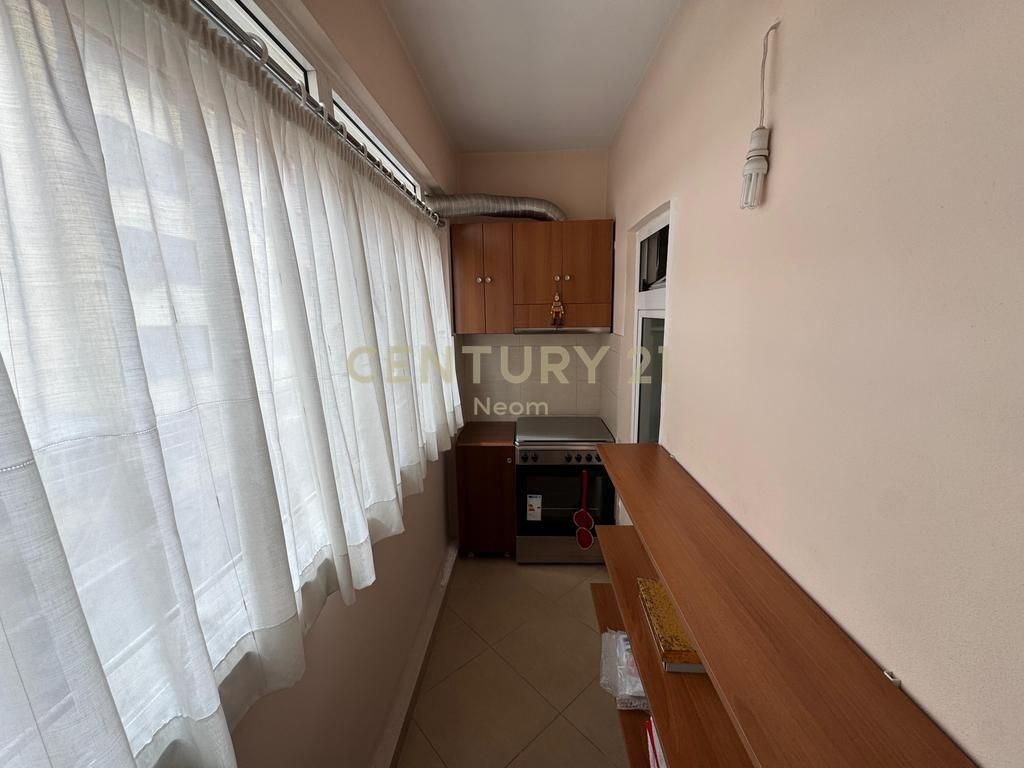 AFFITTASI APPARTAMENTO 1+1 VICINO A DELIJORGJI!