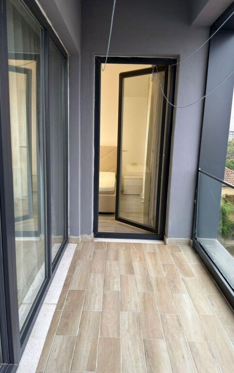 Apartament 2+1 per qira ne 5 Maj