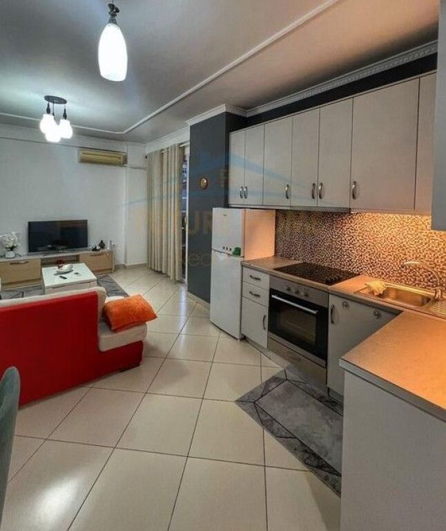 Qera, Apartament 2+1+2, Selitë