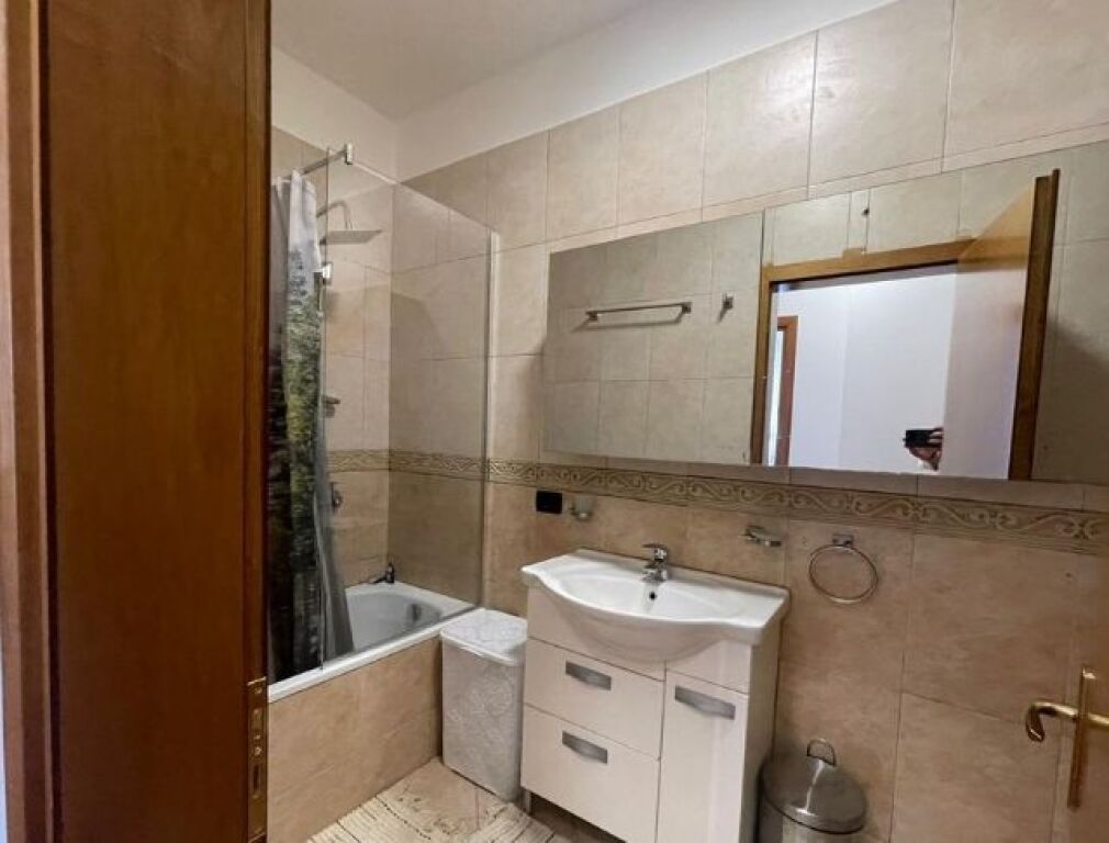 Jepet me qera Apartament 2+1