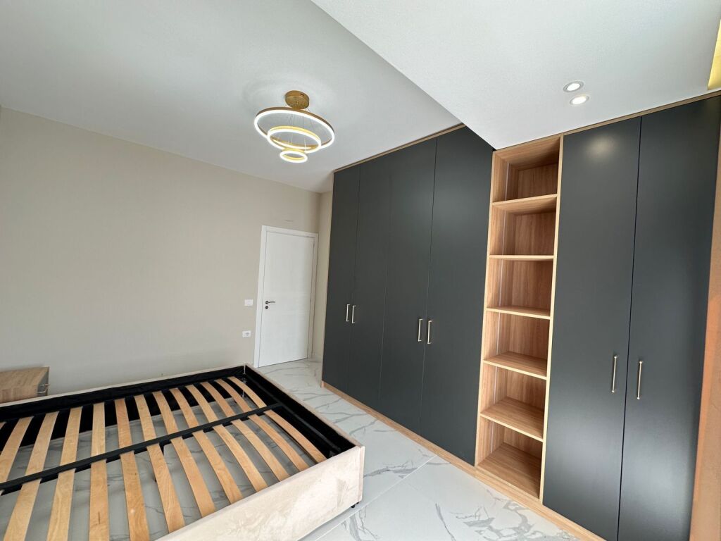 🏡 Shitet Apartament 2+1 tek Urban Gate, Astir!
