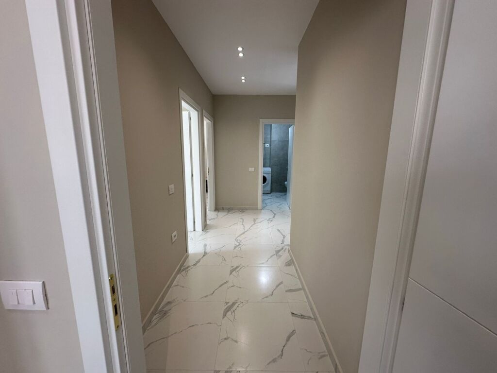 🏡 Shitet Apartament 2+1 tek Urban Gate, Astir!