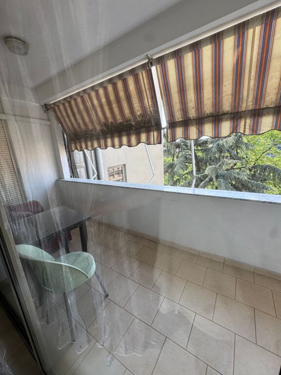 Opportunity Zogu I Zi For Rent 2+1+2