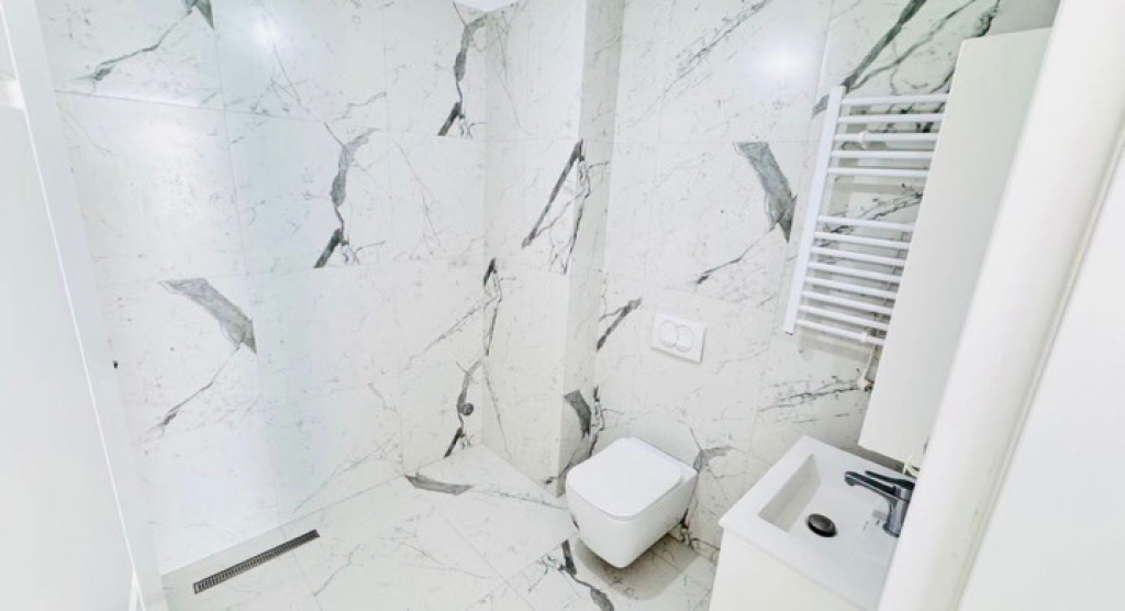 21 DHJETORI, pas INXHINIERISE SE NDERTIMIT, A shesim apartament 2+1+2 me garazhd